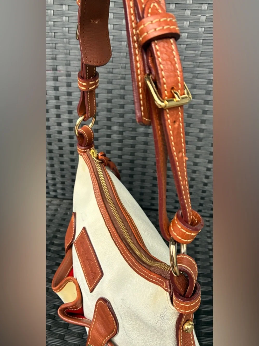 Dooney & Bourke white Shoulder Bag and Brown Leather,Vintage Dooney & Bourke Bag - Picture 10 of 16